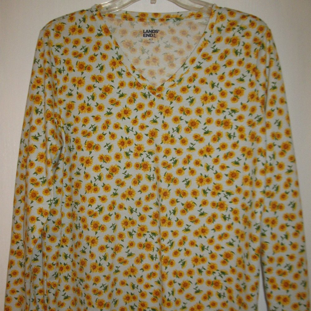 Women's Lands' End Relaxed-Fit Supima Cotton V-Neck Tee M/P NWT